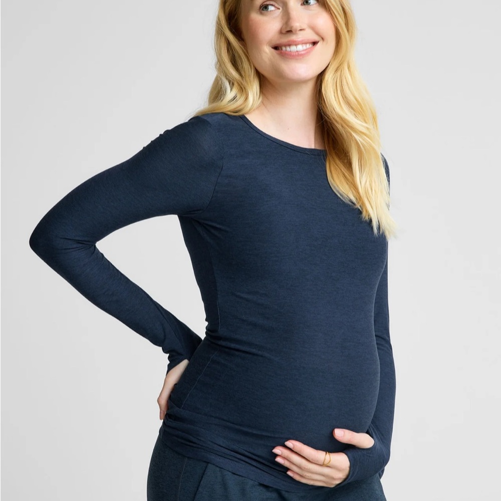 Beyond the Bump Featherweight Count On Me Maternity Crew Pullover